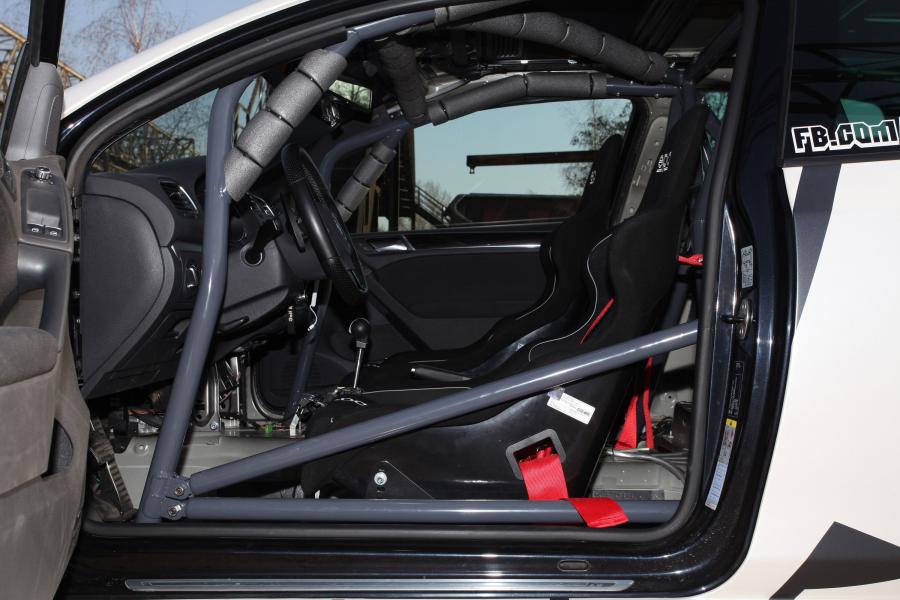  Volkswagen Golf R by Cam Shaft 2014 года  (фото 38 из 42)